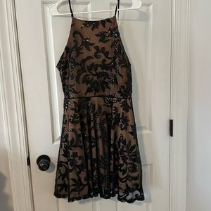 Perfect NYE black dress!